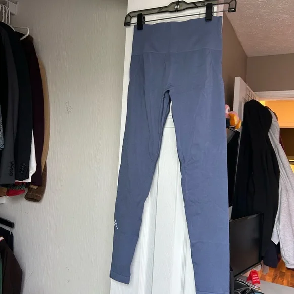 Oner Active Slate Blue effortless leggings - Picture 5 of 5